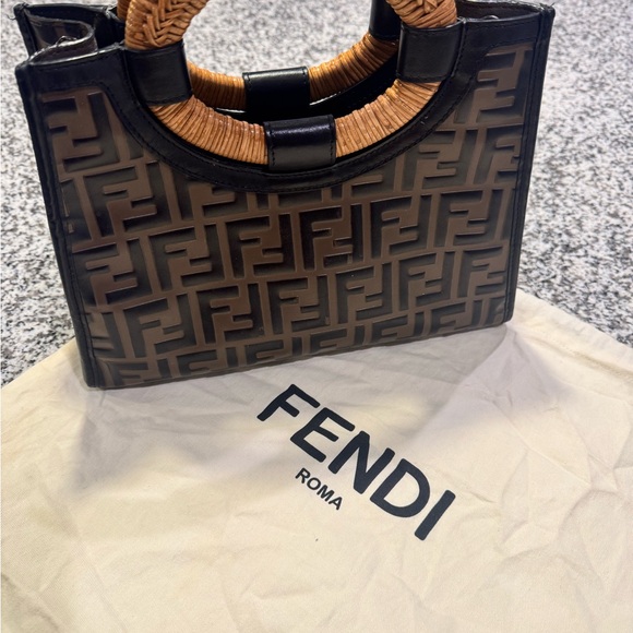 Fendi brown/black leather bag with bamboo tophandle. - Picture 2 of 5